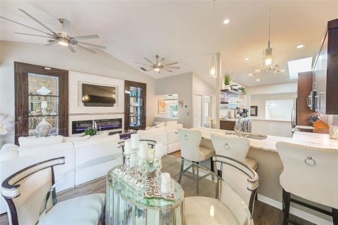 Condo in Oldsmar, Florida, 3 bedrooms № 2196298 - photo 16