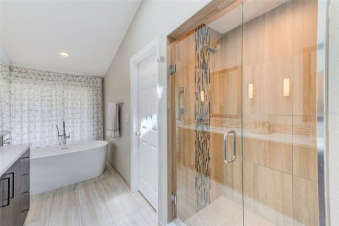 Condo in Oldsmar, Florida, 3 bedrooms № 2196298 - photo 25