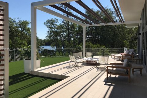 Condominio en venta en North Miami Beach, Florida, 2 dormitorios, 102.94 m2 № 2055395 - foto 27