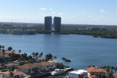 Condominio en venta en North Miami Beach, Florida, 2 dormitorios, 102.94 m2 № 2055395 - foto 14