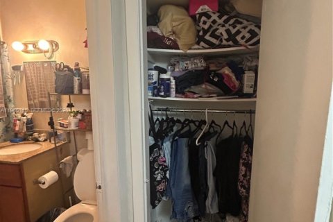 Купить виллу или дом в Норт-Майами, Флорида 2 спальни, 66.89м2, № 2026480 - фото 21