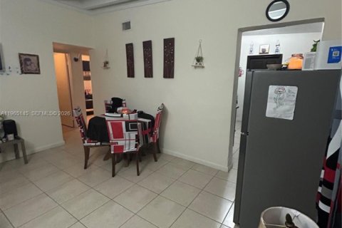 Купить виллу или дом в Норт-Майами, Флорида 2 спальни, 66.89м2, № 2026480 - фото 6