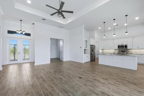 Villa ou maison à vendre à Port Charlotte, Floride: 3 chambres, 225.01 m2 № 2234591 - photo 10