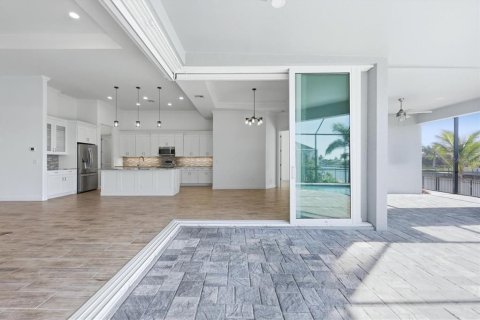 Villa ou maison à vendre à Port Charlotte, Floride: 3 chambres, 225.01 m2 № 2234591 - photo 13