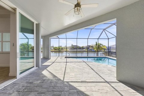 Villa ou maison à vendre à Port Charlotte, Floride: 3 chambres, 225.01 m2 № 2234591 - photo 23