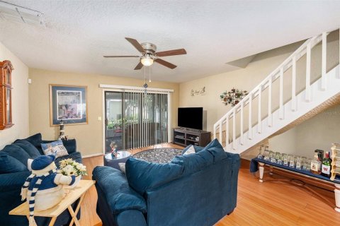 Townhouse in Clearwater, Florida 2 bedrooms, 101.08 sq.m. № 1809993 - photo 4