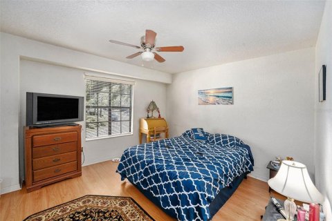 Townhouse in Clearwater, Florida 2 bedrooms, 101.08 sq.m. № 1809993 - photo 19