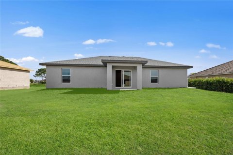 Villa ou maison à vendre à Port Charlotte, Floride: 3 chambres, 119.38 m2 № 1847299 - photo 11