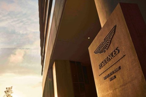 Купить кондоминиум в Майами, Флорида 2 спальни, 111.76м2, № 1969868 - фото 23