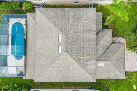 Villa ou maison à vendre à Davenport, Floride: 5 chambres, 228.45 m2 № 1879844 - photo 4