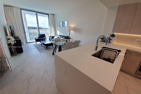 Condo in Sunrise, Florida, 1 bedroom № 1959753 - photo 12