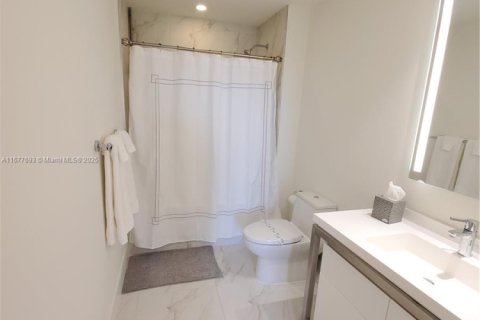 Condo in Sunrise, Florida, 1 bedroom № 1959753 - photo 27