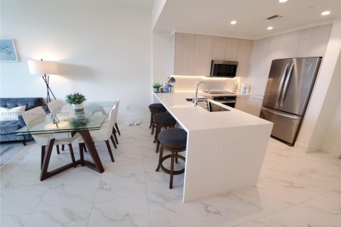 Condo in Sunrise, Florida, 1 bedroom № 1959753 - photo 14