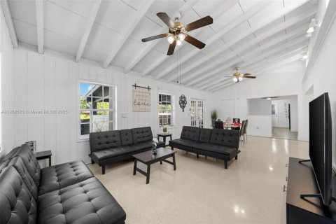 Villa ou maison à vendre à Dania Beach, Floride: 3 chambres, 135.64 m2 № 1964174 - photo 6