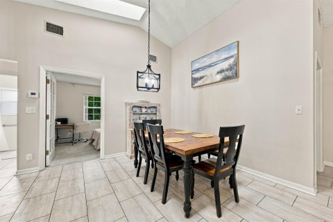 Villa ou maison à vendre à Boynton Beach, Floride: 3 chambres, 129.32 m2 № 2390565 - photo 6