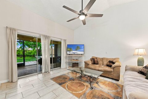 Villa ou maison à vendre à Boynton Beach, Floride: 3 chambres, 129.32 m2 № 2390565 - photo 12