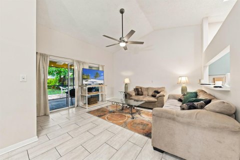 Villa ou maison à vendre à Boynton Beach, Floride: 3 chambres, 129.32 m2 № 2390565 - photo 8