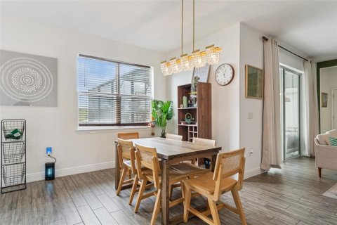 Villa ou maison à vendre à Clermont, Floride: 5 chambres, 306.48 m2 № 2120269 - photo 13
