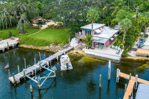Commercial property in North Palm Beach, Florida № 2260327 - photo 24
