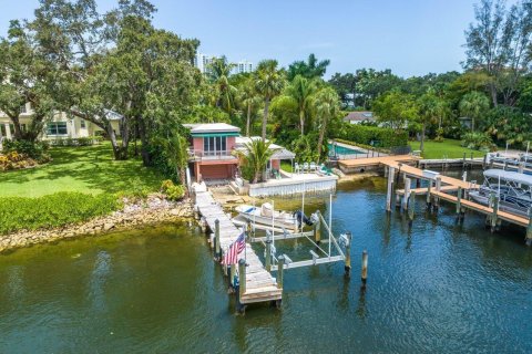 Commercial property in North Palm Beach, Florida № 2260327 - photo 23