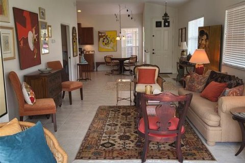 House in Venice, Florida 2 bedrooms, 140.1 sq.m. № 1886835 - photo 2
