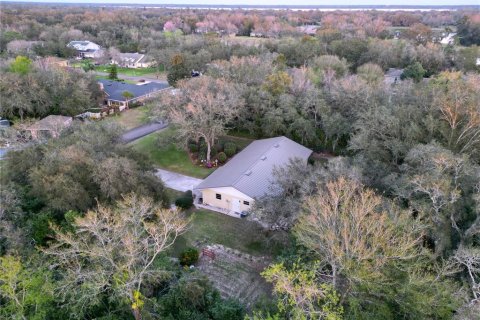 House in Haines City, Florida 3 bedrooms, 151.62 sq.m. № 1902533 - photo 15