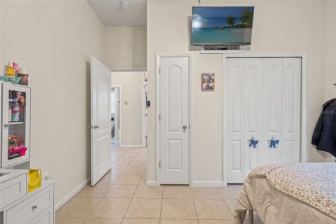 Casa en venta en Weeki Wachee, Florida, 3 dormitorios, 164.99 m2 № 2213263 - foto 25