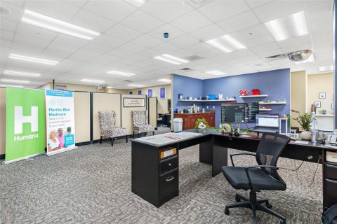 Immobilier commercial à louer à Leesburg, Floride: 510.96 m2 № 2098888 - photo 9