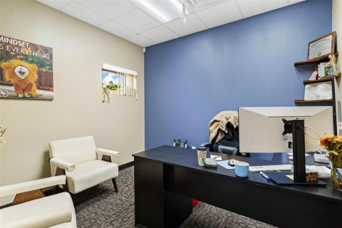 Immobilier commercial à louer à Leesburg, Floride: 510.96 m2 № 2098888 - photo 12