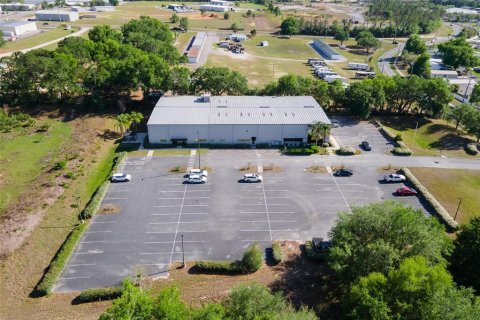 Immobilier commercial à louer à Leesburg, Floride: 510.96 m2 № 2098888 - photo 4