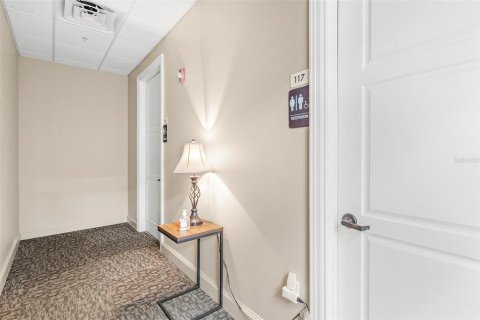 Immobilier commercial à louer à Leesburg, Floride: 510.96 m2 № 2098888 - photo 29