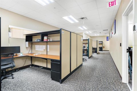 Immobilier commercial à louer à Leesburg, Floride: 510.96 m2 № 2098888 - photo 27