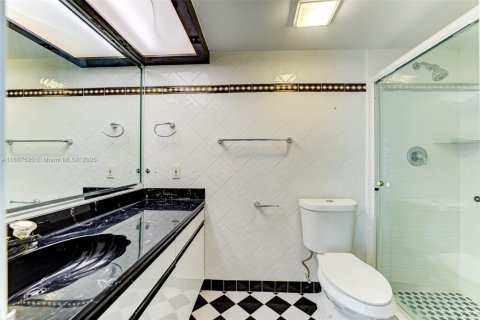 Купить кондоминиум в Санни-Айлс-Бич, Флорида 2 спальни, 170.01м2, № 1942010 - фото 21