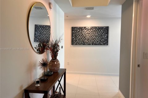 Copropriété à vendre à Doral, Floride: 3 chambres, 156.45 m2 № 2024580 - photo 2