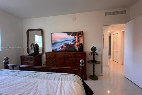 Copropriété à vendre à Doral, Floride: 3 chambres, 156.45 m2 № 2024580 - photo 20