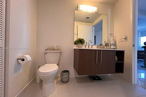 Copropriété à vendre à Doral, Floride: 3 chambres, 156.45 m2 № 2024580 - photo 16