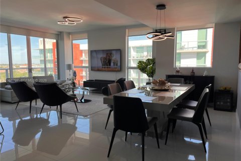 Copropriété à vendre à Doral, Floride: 3 chambres, 156.45 m2 № 2024580 - photo 8