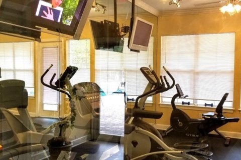 Condominio en alquiler en Gainesville, Florida, 3 dormitorios, 144.46 m2 № 2133675 - foto 5