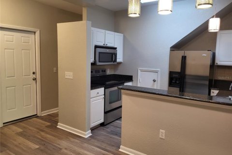 Condominio en alquiler en Gainesville, Florida, 3 dormitorios, 144.46 m2 № 2133675 - foto 14