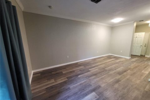 Condominio en alquiler en Gainesville, Florida, 3 dormitorios, 144.46 m2 № 2133675 - foto 18
