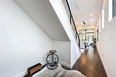 Купить виллу или дом в Орландо, Флорида 7 комнат, 304.81м2, № 2093890 - фото 9