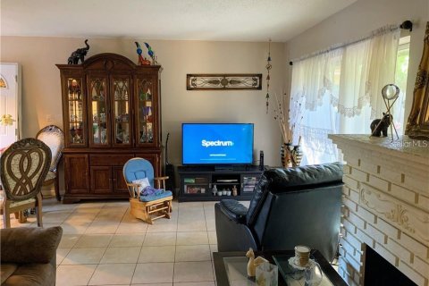 Touwnhouse à louer à Brandon, Floride: 3 chambres, 116.69 m2 № 2223517 - photo 8