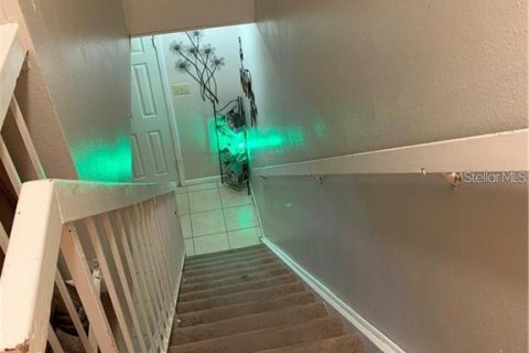 Touwnhouse à louer à Brandon, Floride: 3 chambres, 116.69 m2 № 2223517 - photo 10