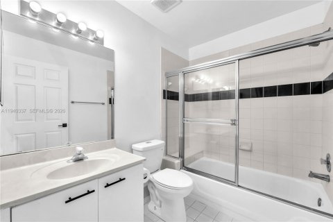 Touwnhouse à vendre à Hollywood, Floride: 3 chambres, 162.39 m2 № 1998174 - photo 14