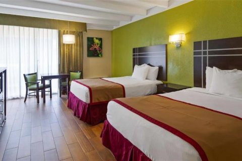 Hotel en venta en Orlando, Florida, 5794.22 m2 № 1906800 - foto 4