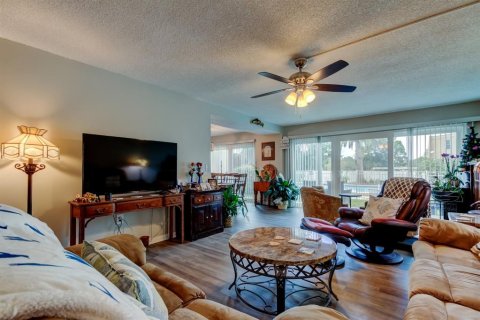 Condominio en venta en Largo, Florida, 2 dormitorios, 133.78 m2 № 1597813 - foto 4