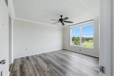 Condo in Bradenton, Florida, 2 bedrooms  № 2224958 - photo 21