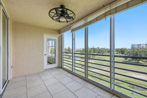 Condo in Bradenton, Florida, 2 bedrooms  № 2224958 - photo 29