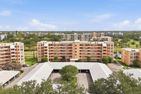 Condo in Bradenton, Florida, 2 bedrooms № 2224958