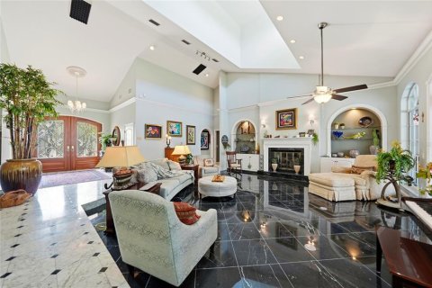Casa en venta en Port Charlotte, Florida, 6 dormitorios, 776.48 m2 № 2143665 - foto 8